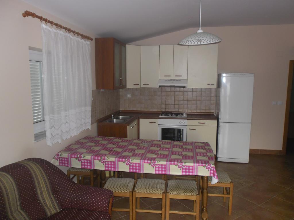 Apartments Golubic Светий Петар Номер фото